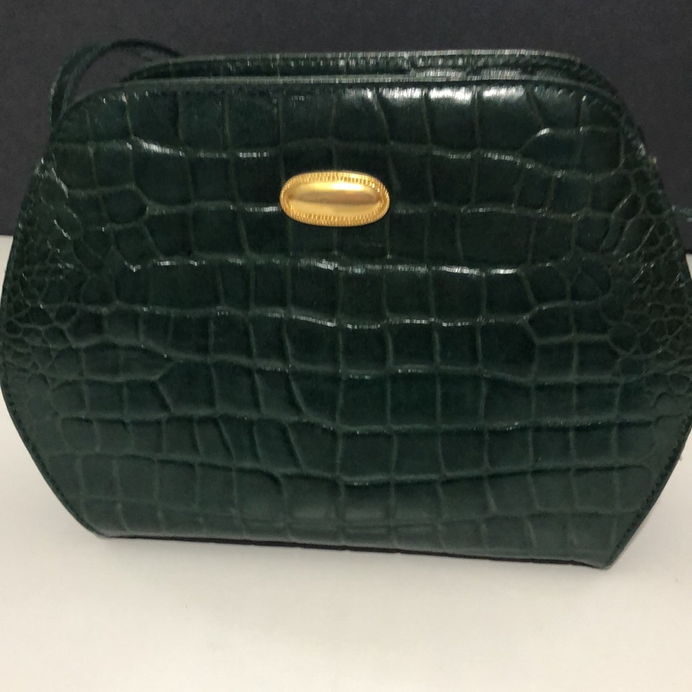 Liz Claiborne Crossbody Bag.